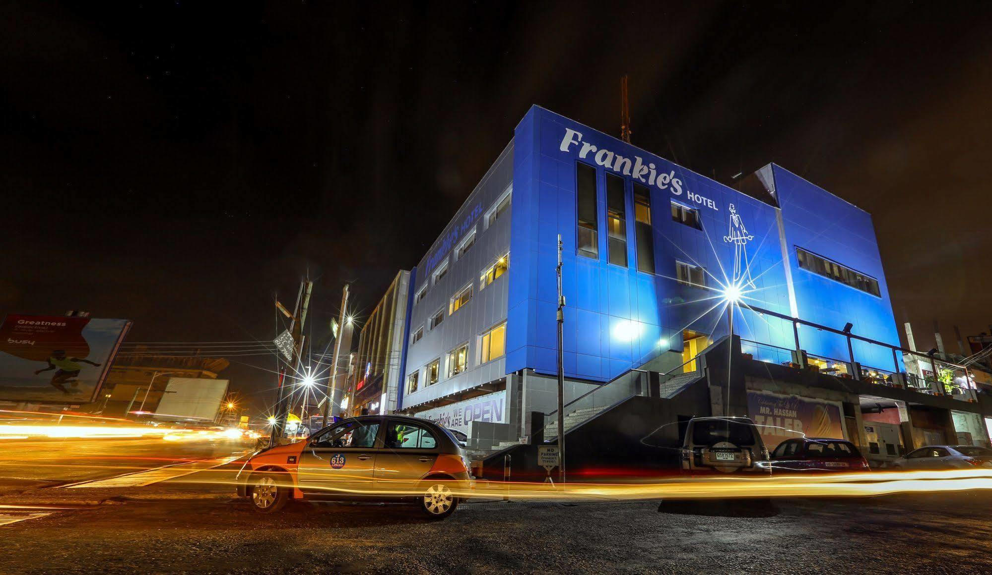 Frankie'S Foods And Rooms Acra Exterior foto